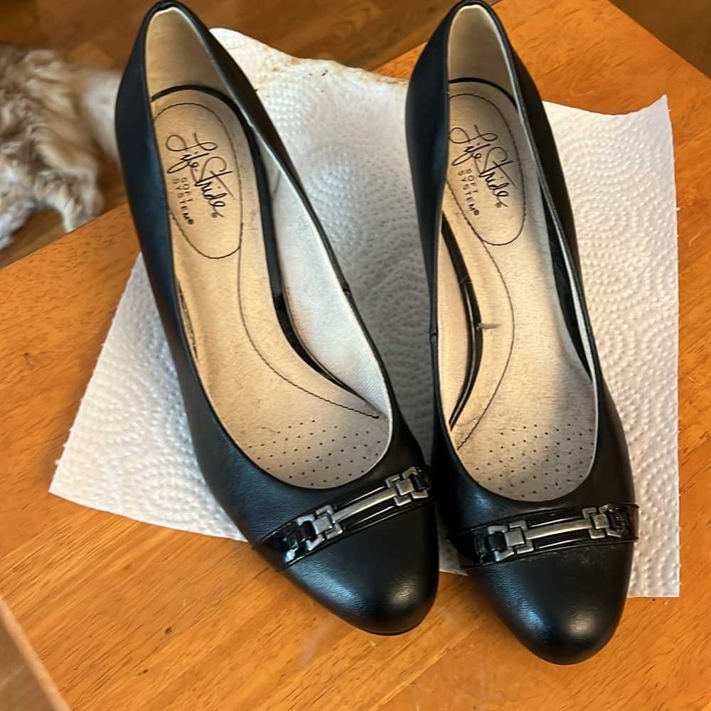 Life Stride shoes